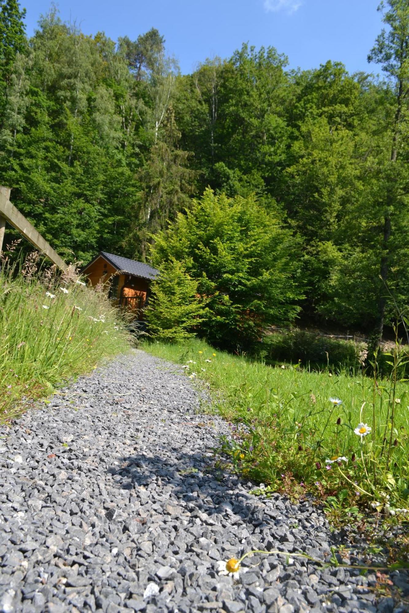 Tiny Parada Villa Aywaille Bagian luar foto